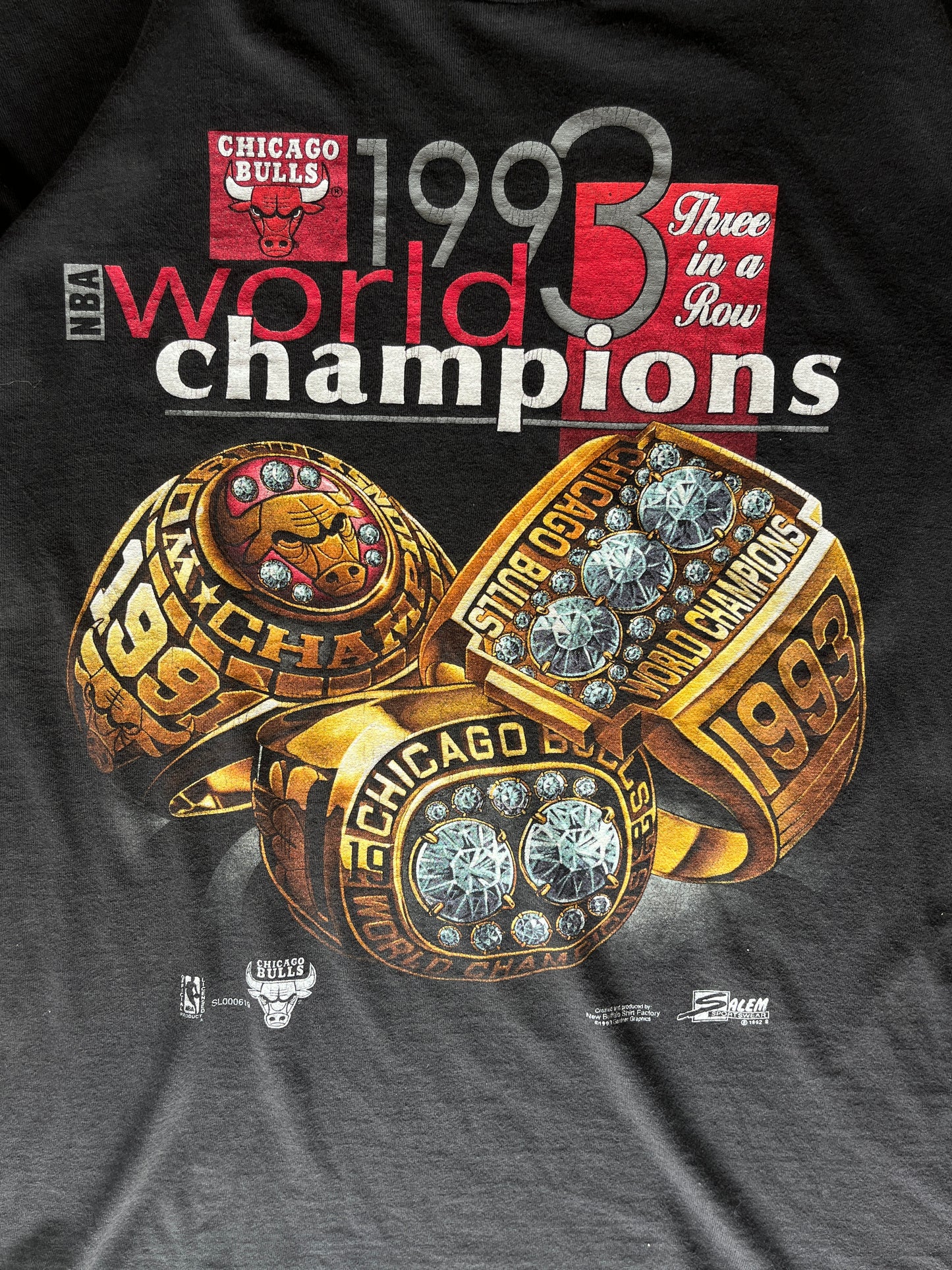 Vintage 90's Chicago Bulls Three Peat 1993 Champions Tee