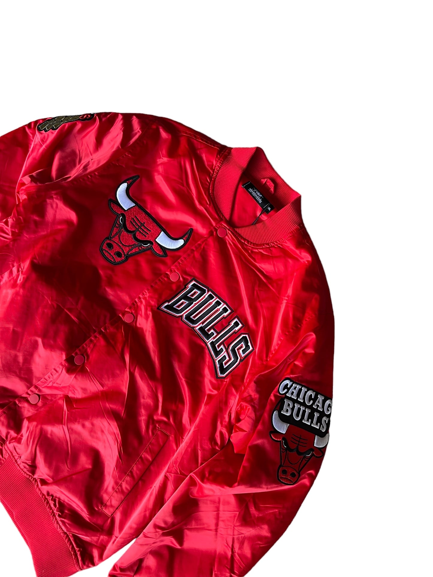 Pro Standard Chicago Bulls Satin Varsity Jacket