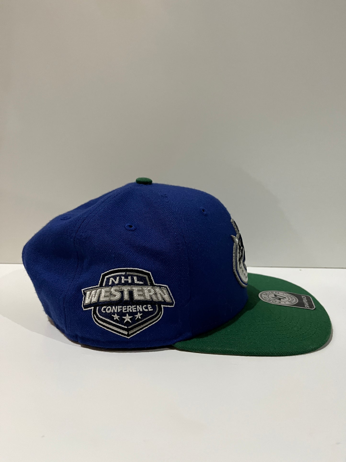 Vancouver Canucks NHL Western Conference Snapback